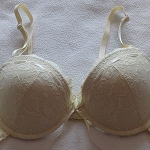 Light green yellow lace bra (NEW)